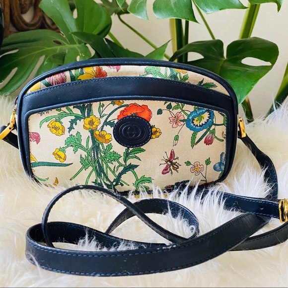 Gucci Handbags - GUCCI Vtg flora small crossbody bag purse navy